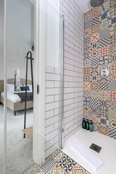 Appartamento Beautiful 3 Bd House In Paddington Londra Esterno foto