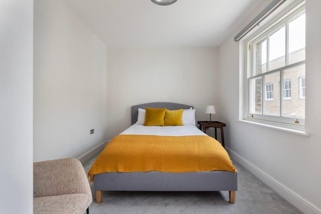 Appartamento Beautiful 3 Bd House In Paddington Londra Esterno foto