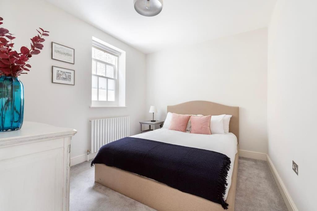 Appartamento Beautiful 3 Bd House In Paddington Londra Esterno foto