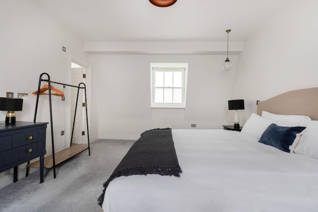 Appartamento Beautiful 3 Bd House In Paddington Londra Esterno foto